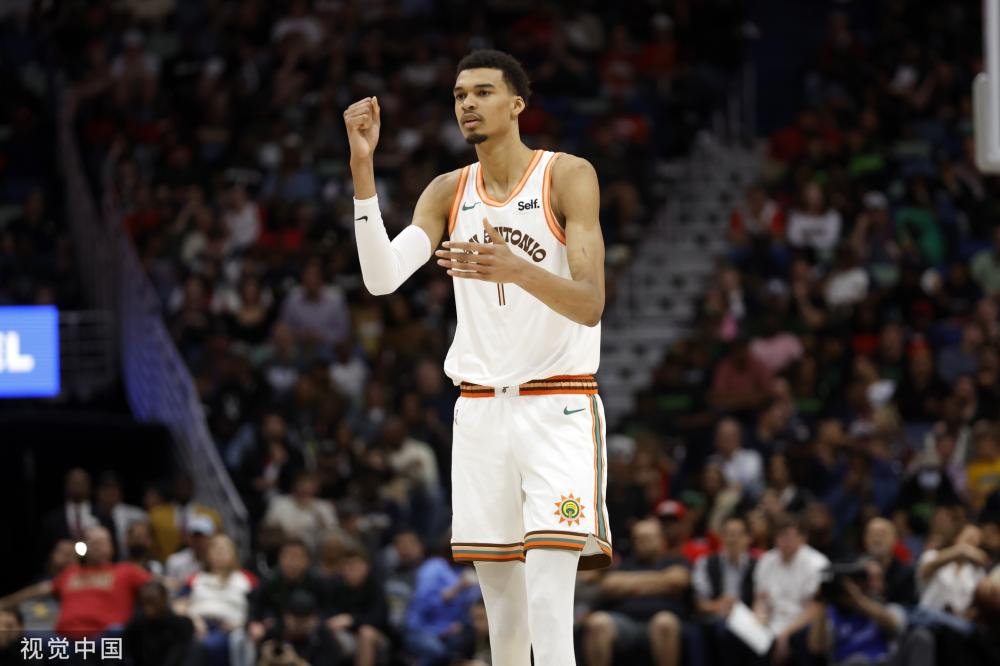 打破年龄界 打破年龄界