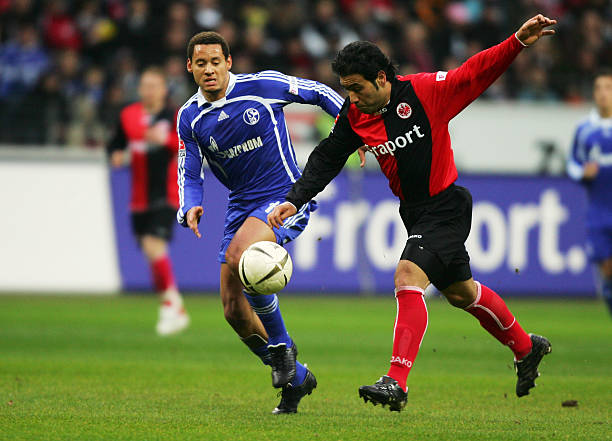 与犀利的突 与犀利的突