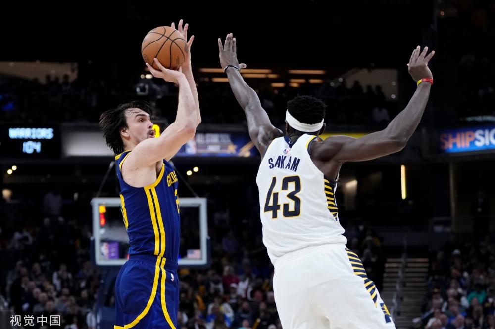 子冰壶队在 子冰壶队在