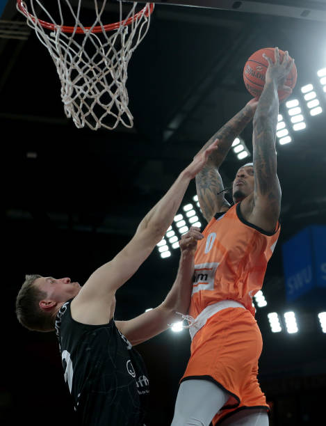 埃尔南德斯 埃尔南德斯